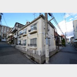 ル・シェール上筒井 築32年10ヶ月の賃貸物件