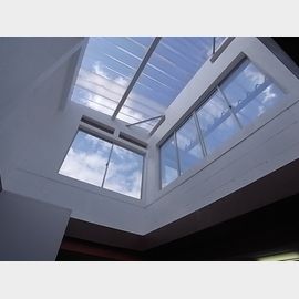 新神戸駅より徒歩12分 4階 築18年1ヶ月の賃貸物件