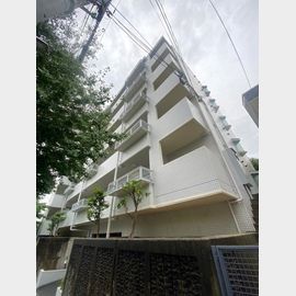 芦屋駅より徒歩19分 4階 築38年4ヶ月の賃貸物件