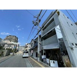 芦屋駅より徒歩4分 築36年の賃貸物件