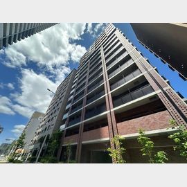 県庁前駅より徒歩2分 13階 築4年1ヶ月の賃貸物件