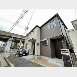 御影駅より徒歩12分 築6年の賃貸物件