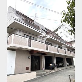 元町駅より徒歩9分 3階 築36年の賃貸物件