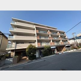 打出駅より徒歩10分 築28年5ヶ月の賃貸物件