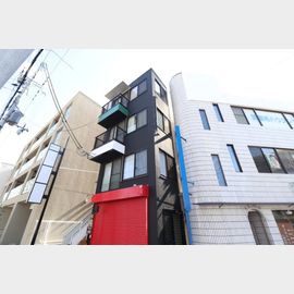 アールズコート 築23年5ヶ月の賃貸物件