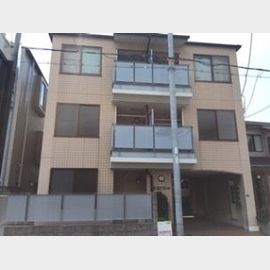 六甲駅より徒歩6分 3階 築30年の賃貸物件