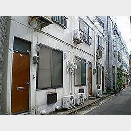 山中ビル 築40年3ヶ月の賃貸物件