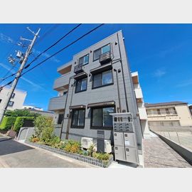 鳴尾・武庫川女子大前駅より徒歩9分 築1年8ヶ月の賃貸物件