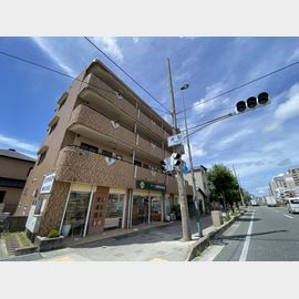 甲南山手駅より徒歩9分 築24年の賃貸物件