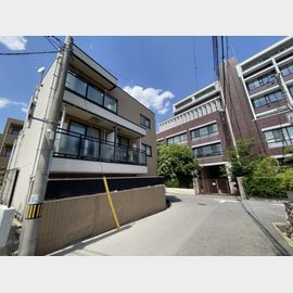 岡本駅より徒歩12分 築27年11ヶ月の賃貸物件