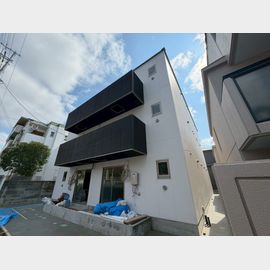 六甲駅より徒歩14分 新築の賃貸物件