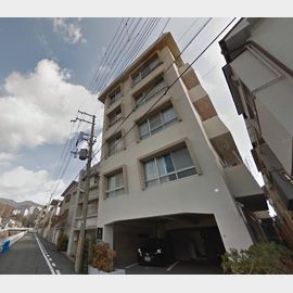 六甲駅より徒歩8分 築53年4ヶ月の賃貸物件