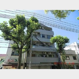 サンライフ 築32年8ヶ月の賃貸物件