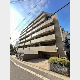 元町駅より徒歩4分 築28年1ヶ月 11階建の賃貸物件