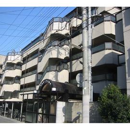 摂津本山駅より徒歩8分 築42年1ヶ月 5階建の賃貸物件