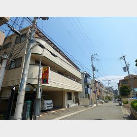 アンビエンスガーデン 築30年6ヶ月の賃貸物件