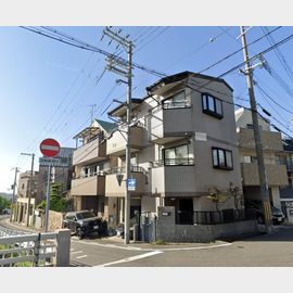 六甲駅より徒歩14分 築29年3ヶ月 3階建の賃貸物件