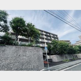 打出駅より徒歩6分 築46年の賃貸物件