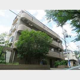 新神戸駅より徒歩6分 築32年3ヶ月の賃貸物件