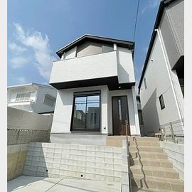 芦屋川駅より徒歩24分 築1年2ヶ月 2階建の賃貸物件