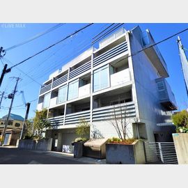 夙川駅より徒歩9分 築20年11ヶ月の賃貸物件