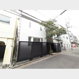 県庁前駅より徒歩5分 築20年の賃貸物件