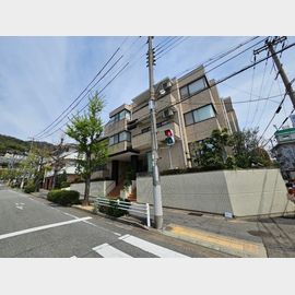 ロイヤルメゾン岡本 築40年9ヶ月の賃貸物件
