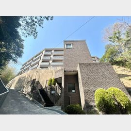 岡本駅より徒歩23分 築15年3ヶ月の賃貸物件