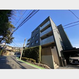 芦屋川駅より徒歩6分 築16年5ヶ月 4階建の賃貸物件