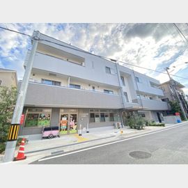 苦楽園口駅より徒歩3分 築5年4ヶ月 4階建の賃貸物件