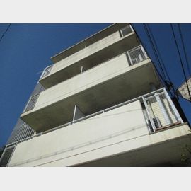 住吉駅より徒歩3分 築41年1ヶ月 4階建の賃貸物件