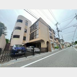 芦屋川駅より徒歩6分 築42年2ヶ月 3階建の賃貸物件