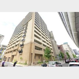 みなと元町駅より徒歩4分 築8年6ヶ月 15階建の賃貸物件