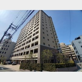 元町駅より徒歩5分 築12年3ヶ月 14階建の賃貸物件