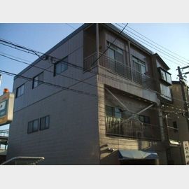 大石駅より徒歩8分 築30年6ヶ月の賃貸物件