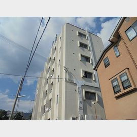 六甲駅より徒歩10分 築53年1ヶ月の賃貸物件