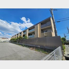 芦屋駅より徒歩13分 築13年4ヶ月 4階建の賃貸物件