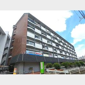 門戸厄神駅より徒歩1分 築53年2ヶ月の賃貸物件