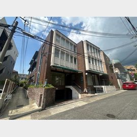 芦屋川駅より徒歩6分 築33年の賃貸物件