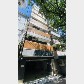 灘駅より徒歩2分 築8年11ヶ月の賃貸物件