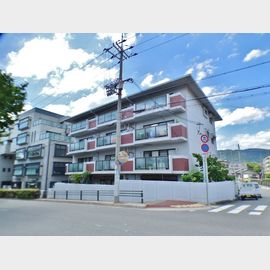 マンションライズ 築40年2ヶ月の賃貸物件