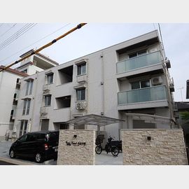 摂津本山駅より徒歩12分 築5年3ヶ月 3階建の賃貸物件
