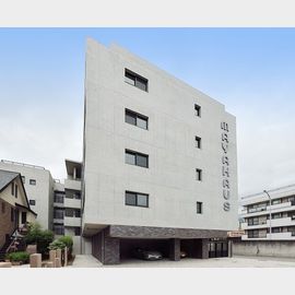 摩耶駅より徒歩5分 築3年2ヶ月 5階建の賃貸物件