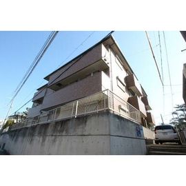 香櫨園駅より徒歩11分 築6年6ヶ月 3階建の賃貸物件