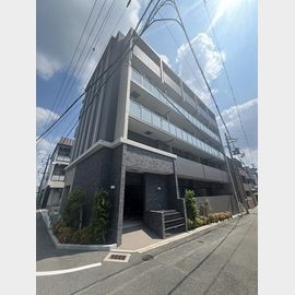今津駅より徒歩8分 築5年7ヶ月 5階建の賃貸物件