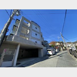 甲南山手駅より徒歩8分 築36年5ヶ月 5階建の賃貸物件