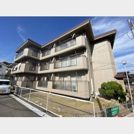 苦楽園口駅より徒歩7分 築48年1ヶ月 3階建の賃貸物件