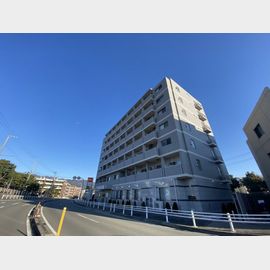 打出駅より徒歩10分 築10年11ヶ月 7階建の賃貸物件