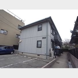 リビング川西町の賃貸物件