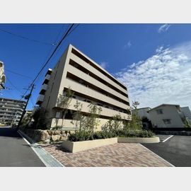 芦屋駅より徒歩10分 築5年 5階建の賃貸物件